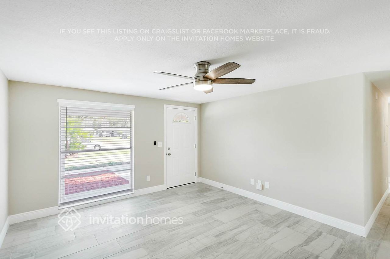 225 Nita Dr - Photo 4 of 16