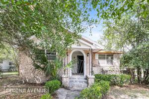 featured image of 5805 Christobel Ave