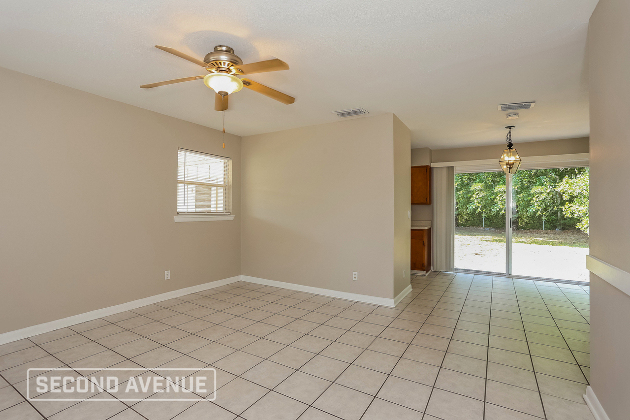 6111 Shetland Rd - Photo 7 of 19