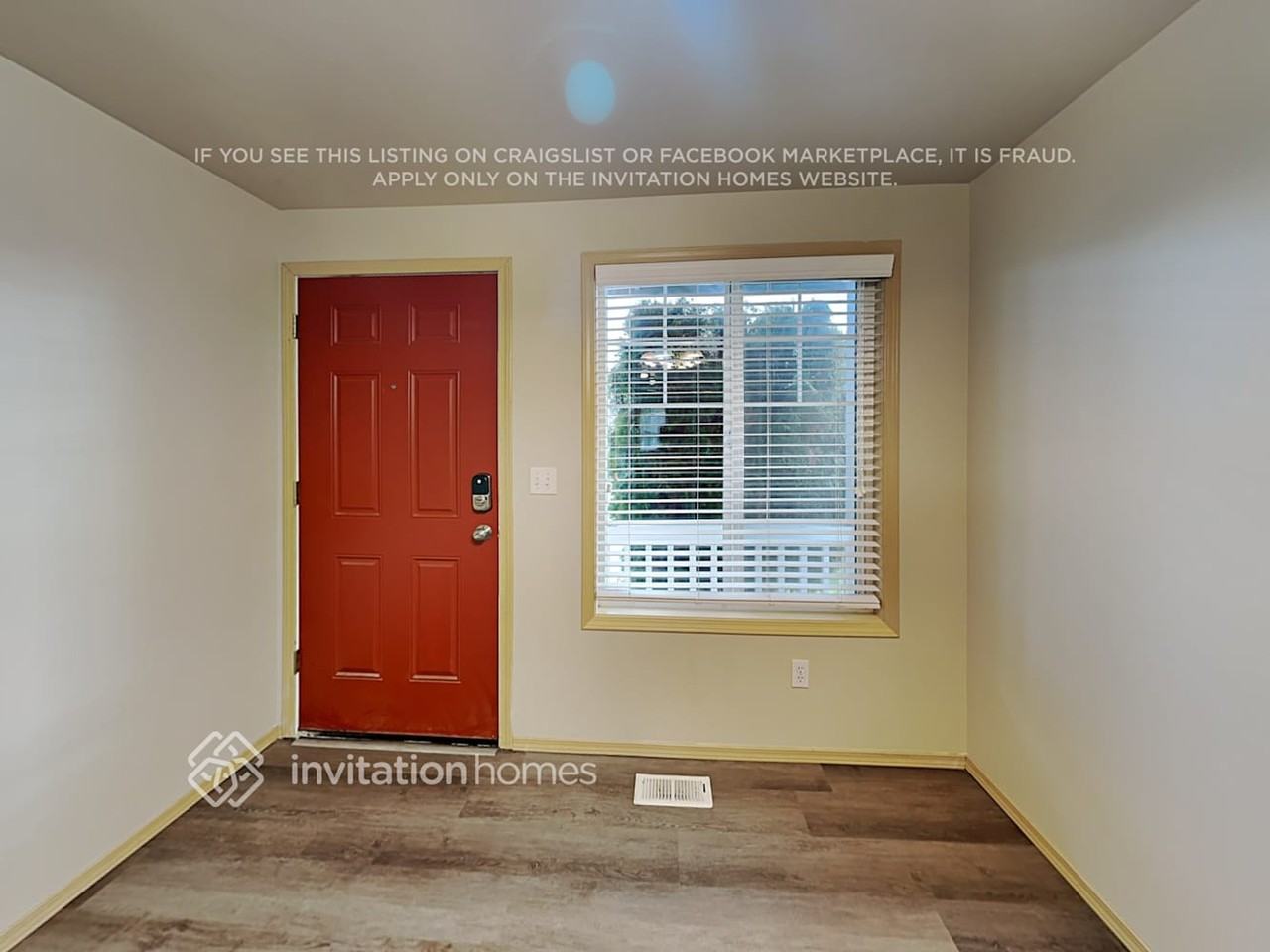 10504 56th Dr Ne - Photo 4 of 19
