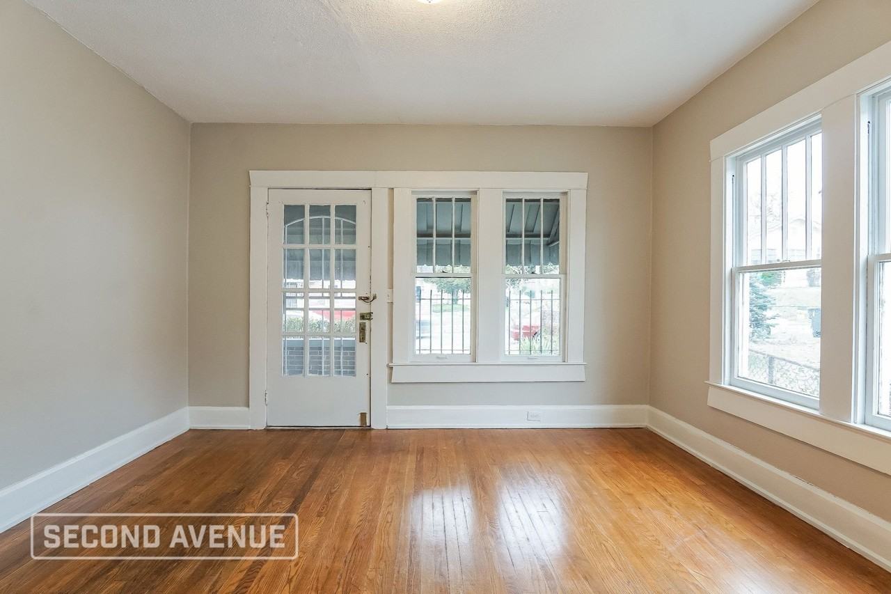 4105 Avenue Q - Photo 5 of 15