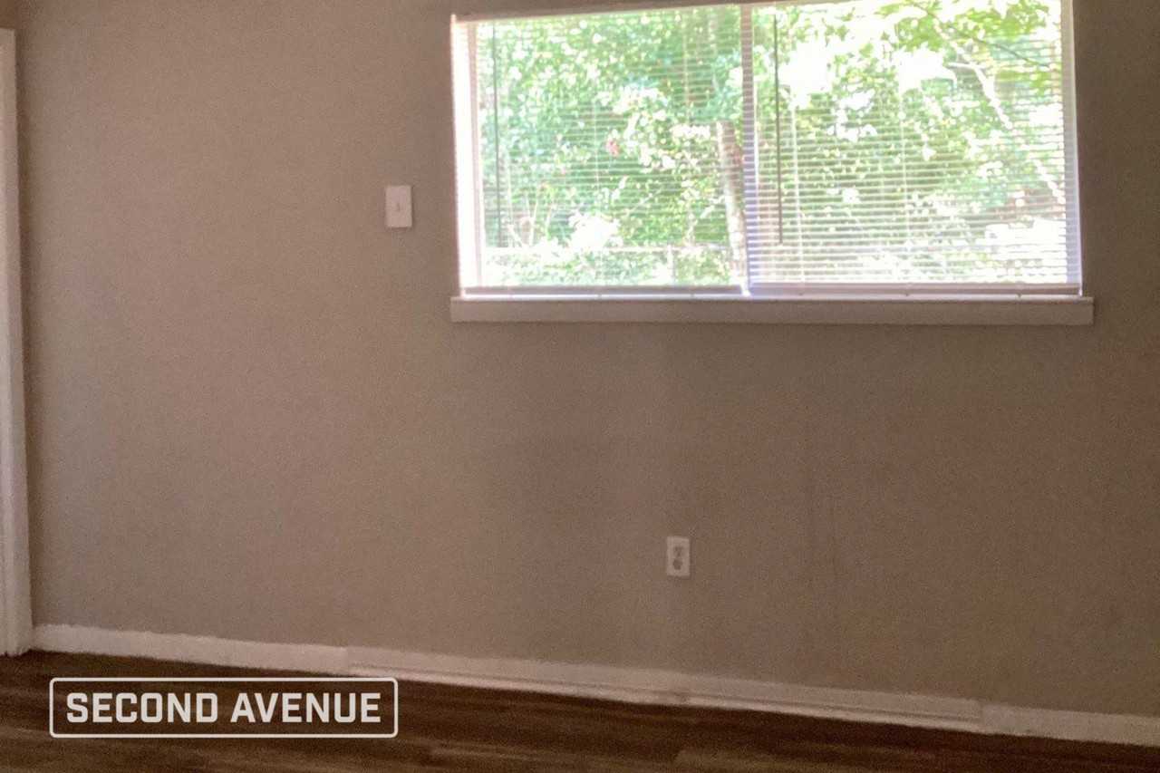 517 Gardenia St - Photo 7 of 13