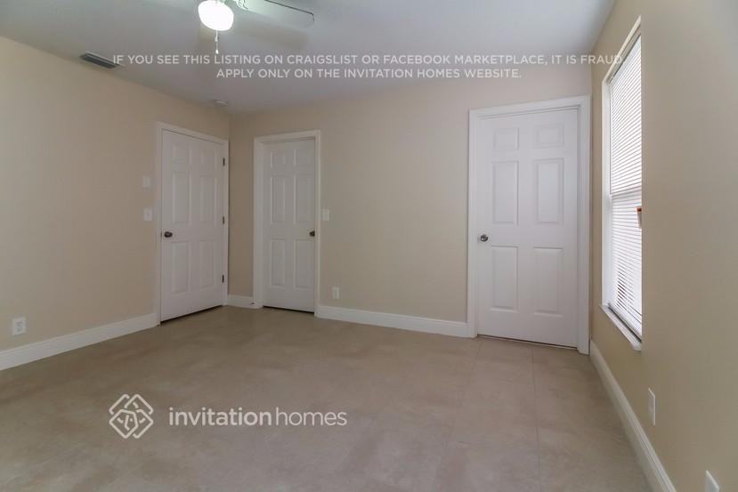 16888 W Aquaduct Dr - Photo 6 of 20