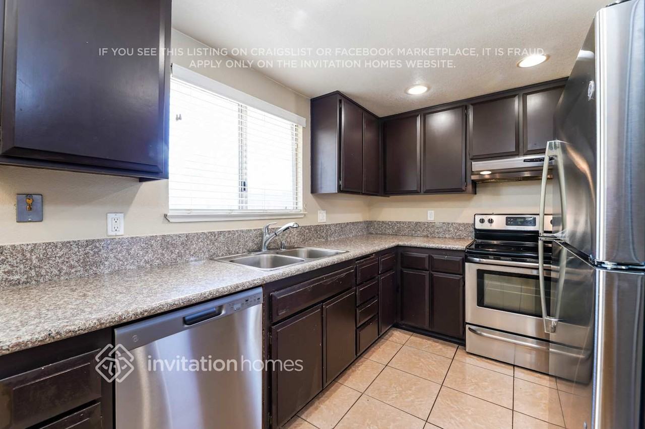 8264 Florintown Way - Photo 7 of 17
