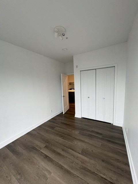 1782 Avenue Victoria #502 - Photo 5 of 17