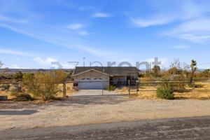 featured image of 60498 La Mirada Trl
