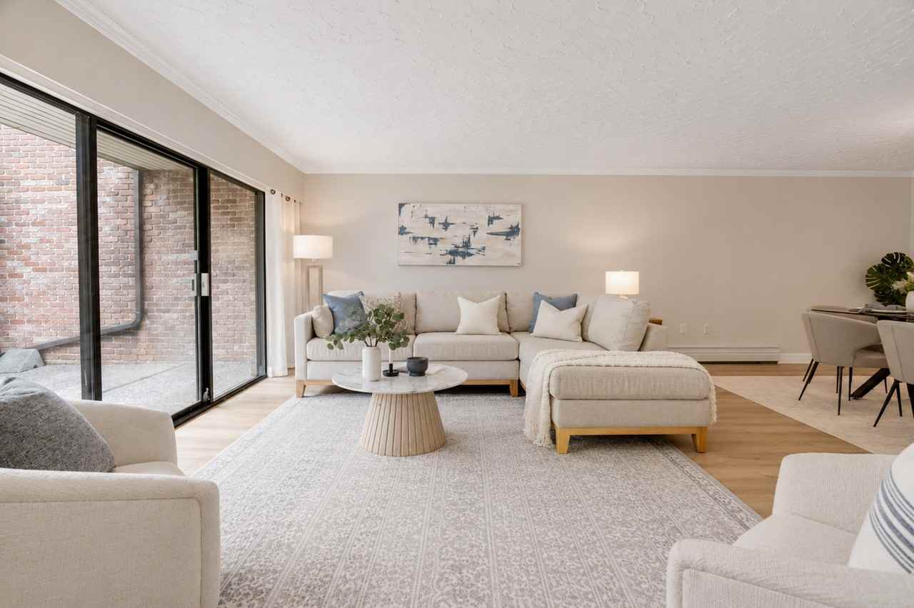 3535 Capilano Road - Photo 7 of 27