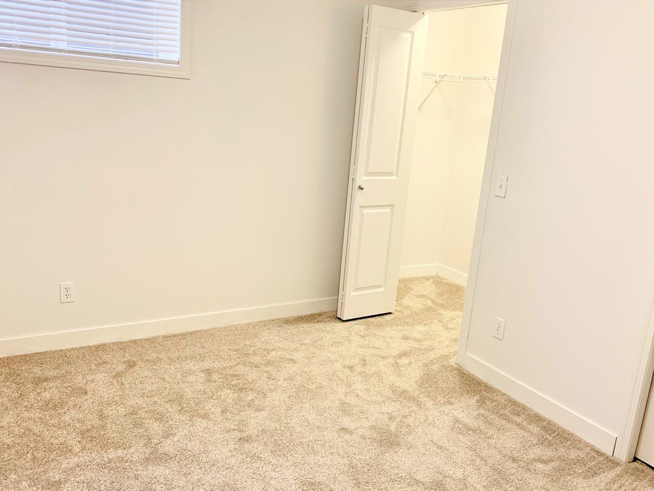 192 Saddlebrook Point NE - Photo 2 of 50