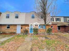 featured image of 5629 Banbury Ct