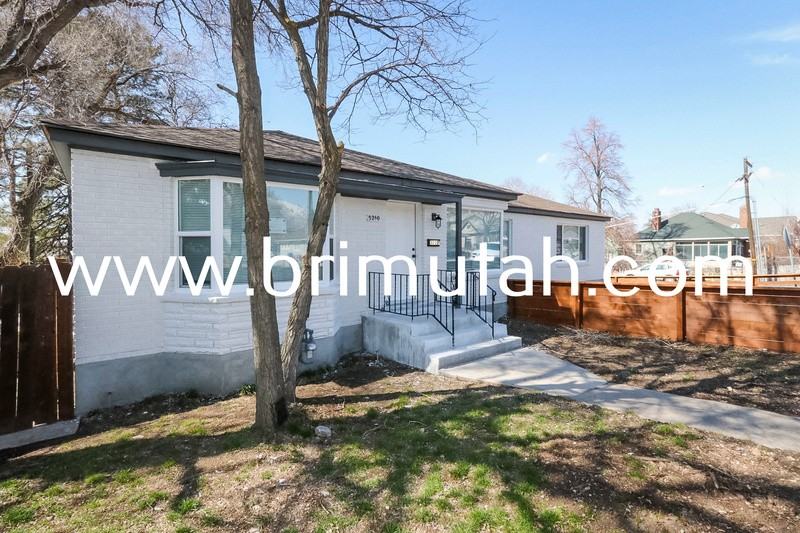 3210 E St - Photo 6 of 20