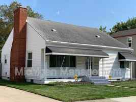 featured image of 7428 Deering St