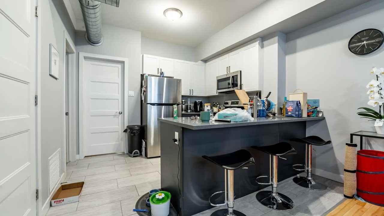 1179 Shillington Avenue #1 - Photo 5 of 13