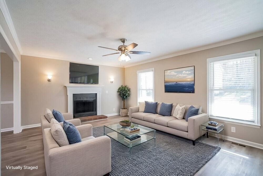 5428 Village Way - Photo 4 of 20