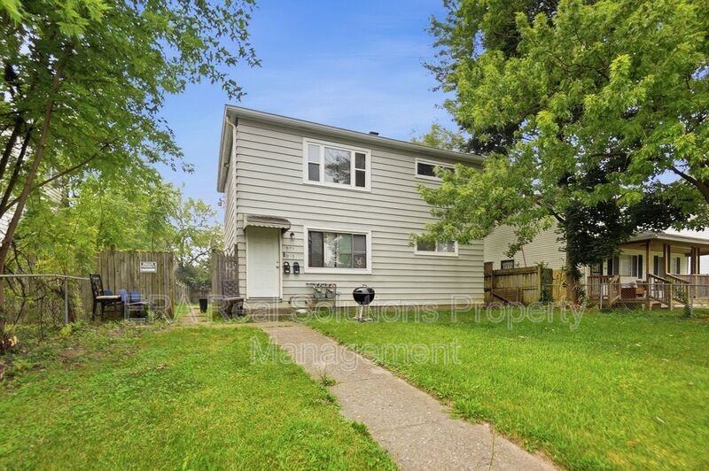 977 E 13th Ave - Photo 6 of 22