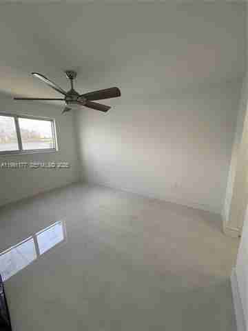 9915 West Okeechobee Road #1 - Photo 6 of 11