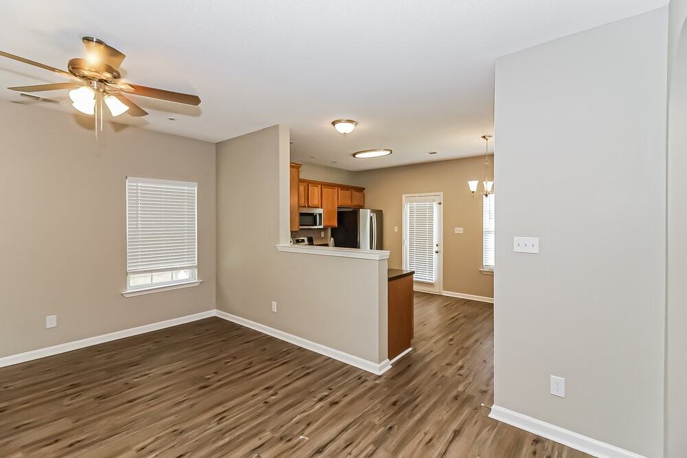 9864 White Poplar Dr - Photo 6 of 16