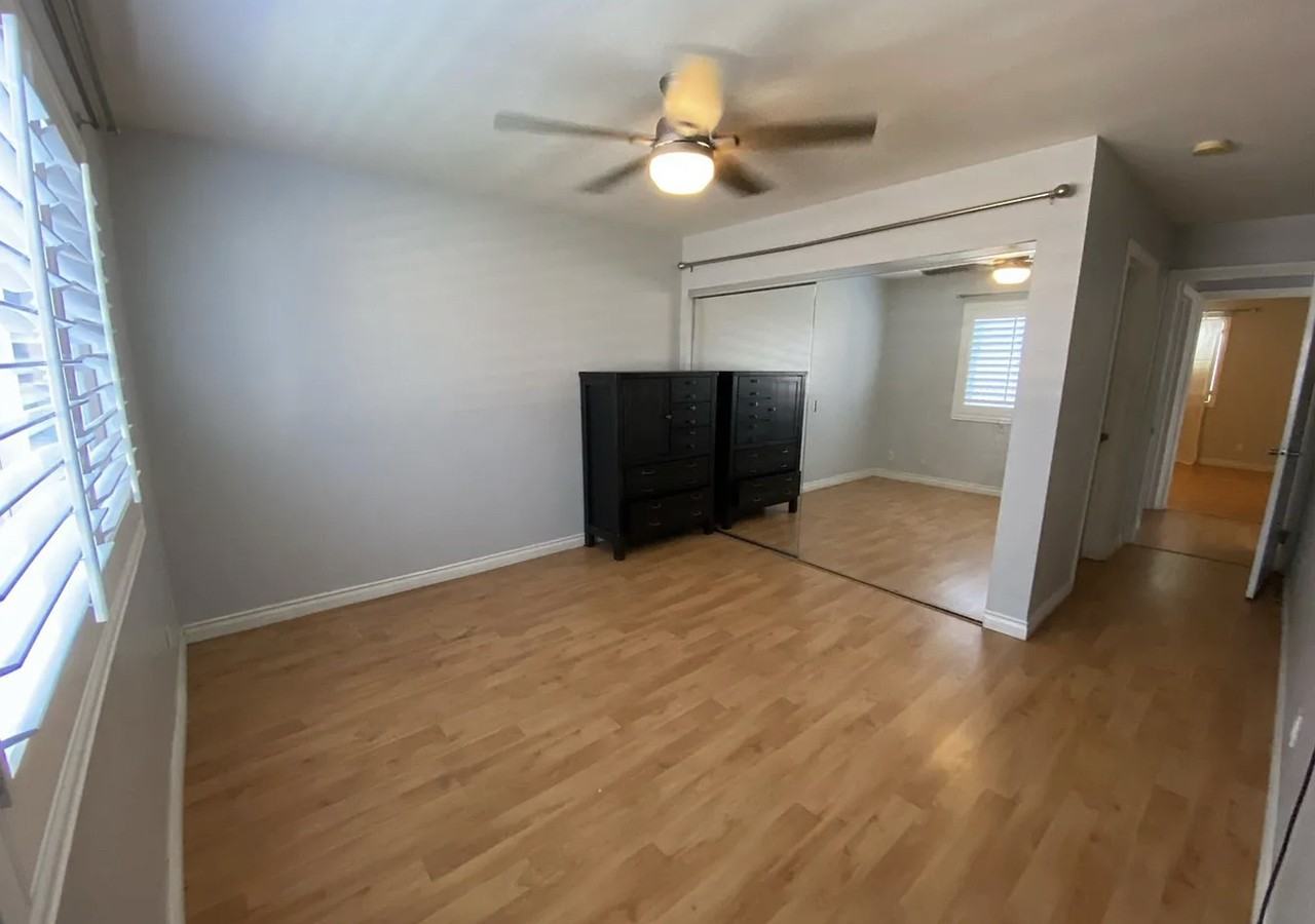 637 Atlantic Ave - Photo 7 of 9