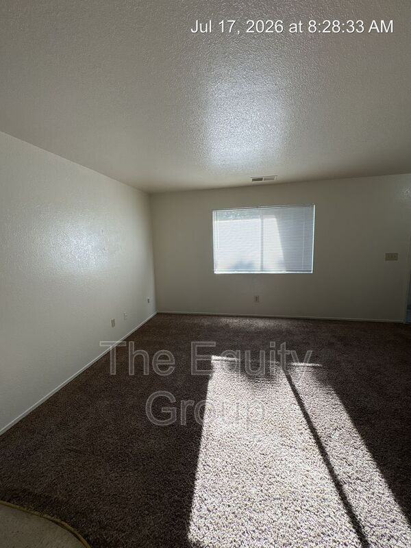 1577 E Cross Ave - Photo 3 of 14