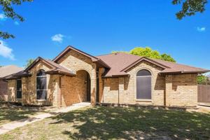 featured image of 5900 Ravenya St