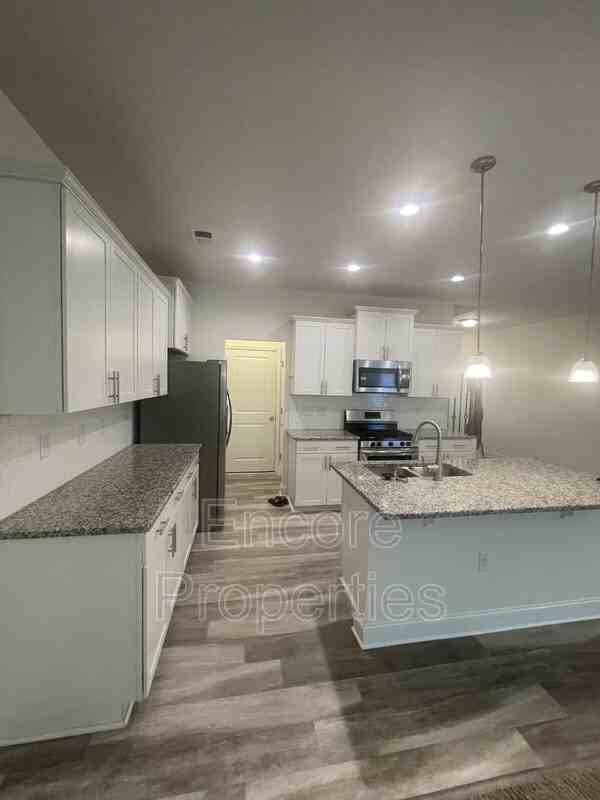 1313 Compass Dr - Photo 5 of 17