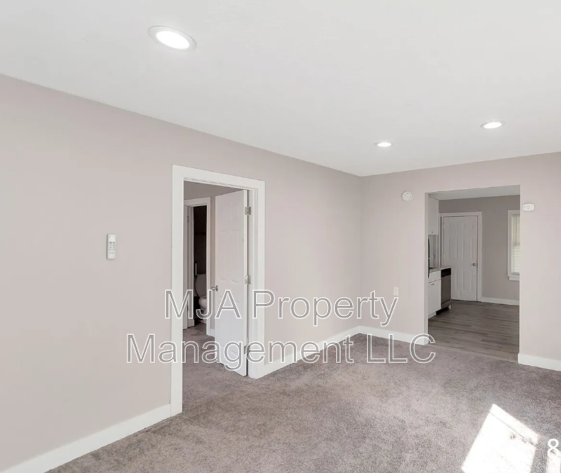2961 Southwest #3 - Photo 7 of 13