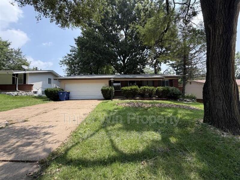 11050 Linnell Dr - Photo 2 of 28