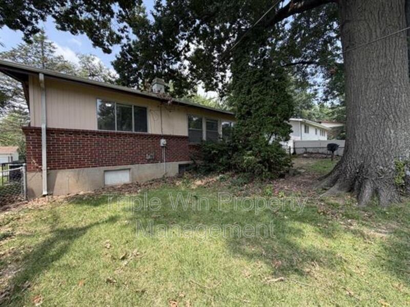 11050 Linnell Dr - Photo 5 of 28