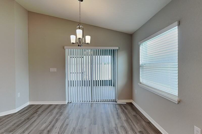 12239 Cypress Branch St - Photo 6 of 21