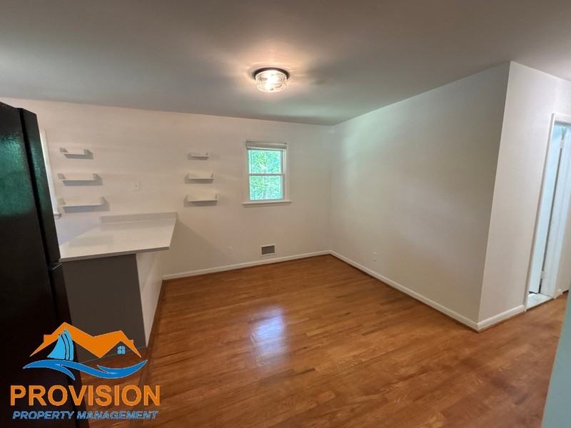 20 Washington Dr - Photo 4 of 28