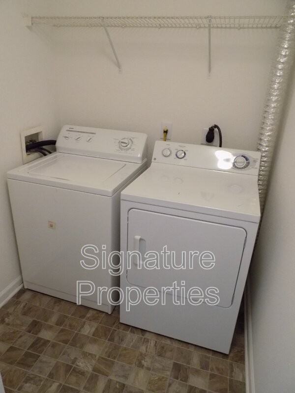 801 Brassie Ln #J - Photo 2 of 9