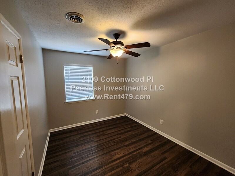 2109 Cottonwood Pl - Photo 7 of 18