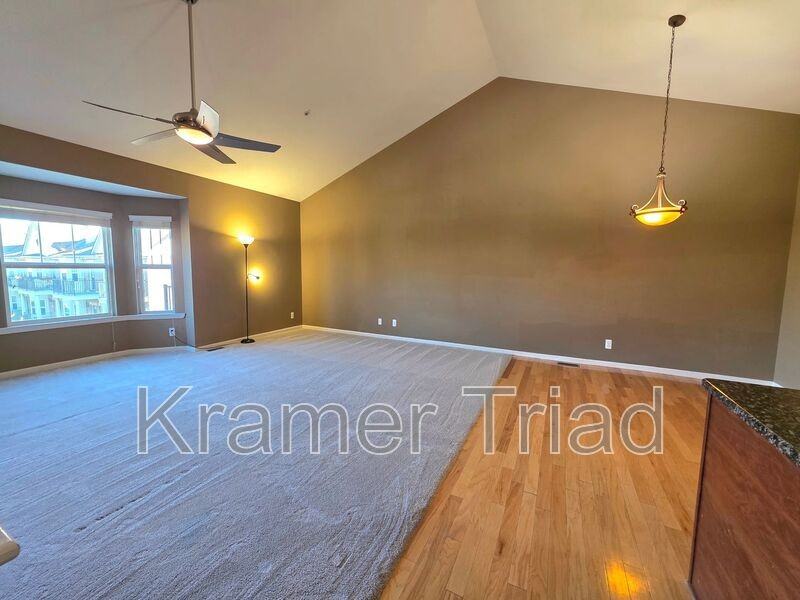 25587 Portico Ln - Photo 5 of 39