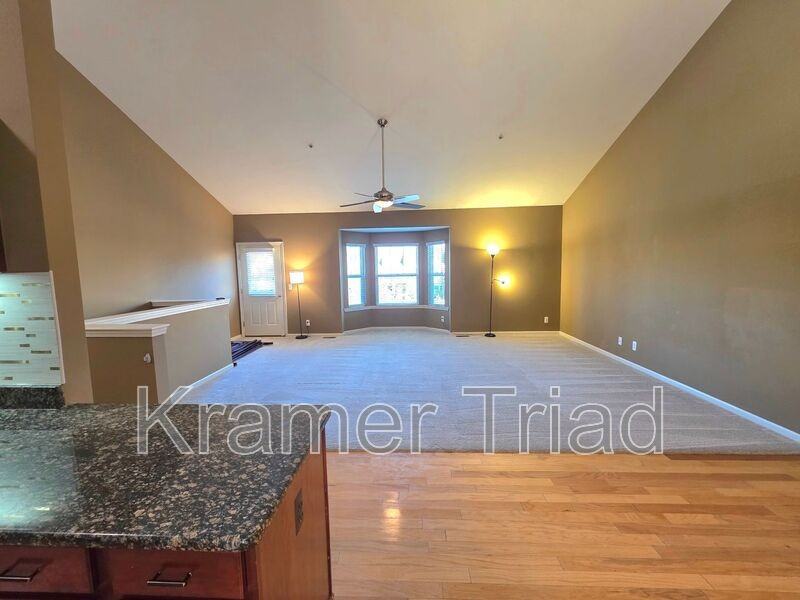 25587 Portico Ln - Photo 7 of 39