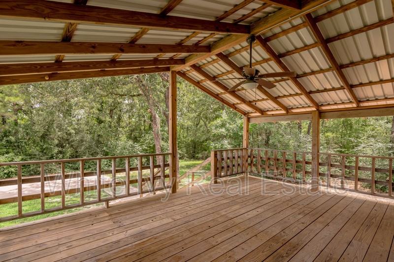37A Riverside Ln - Photo 4 of 31
