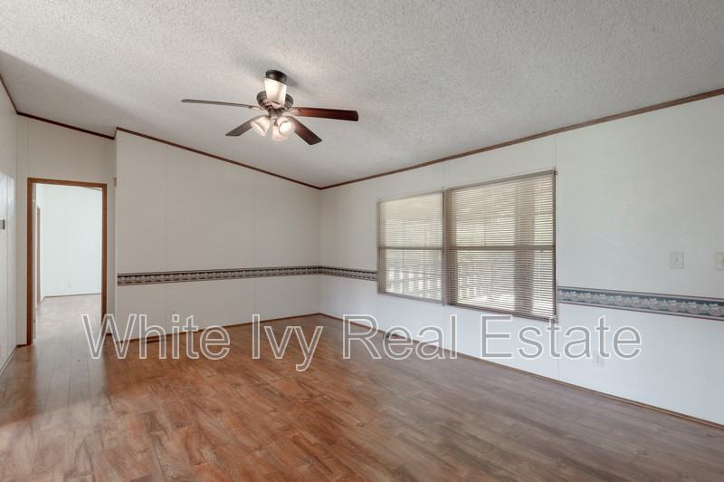 37A Riverside Ln - Photo 6 of 31