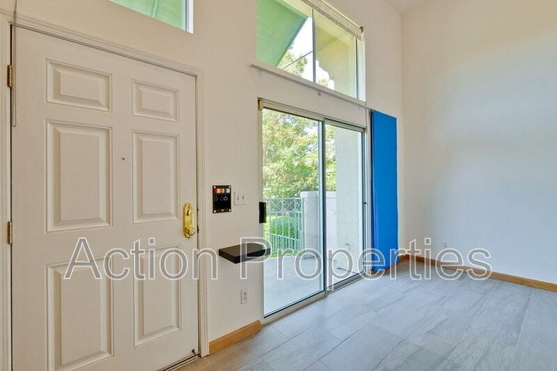 158 Holly Ct - Photo 3 of 50