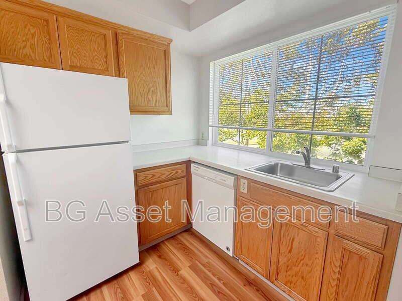 701 San Pablo Ave #10 - Photo 6 of 17