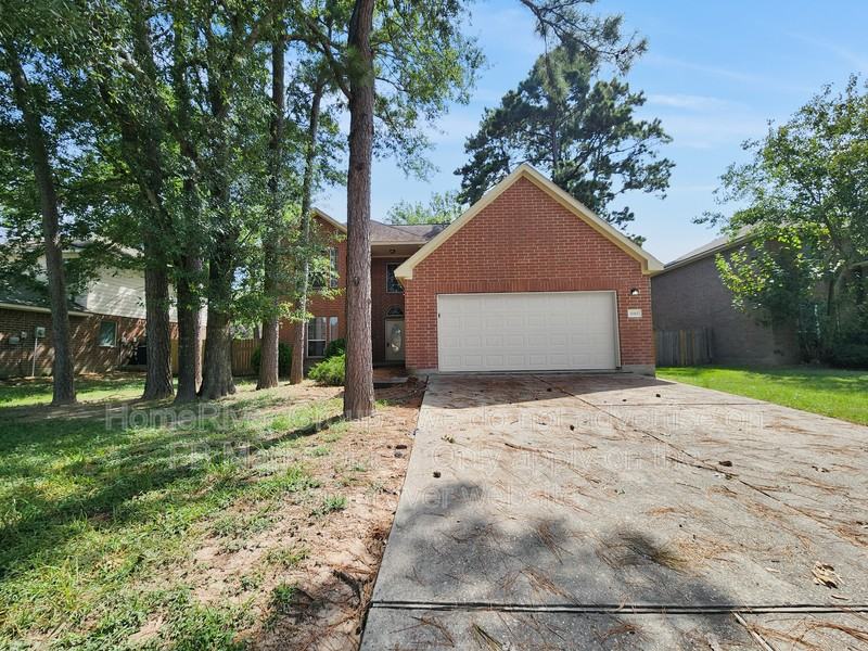 11915 Cottonwood Ln
