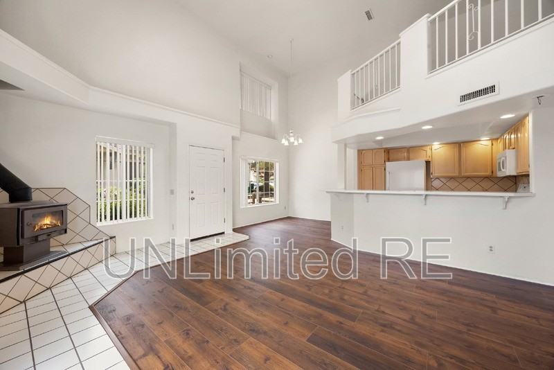 3285 N Hedgewood Dr #B - Photo 3 of 29