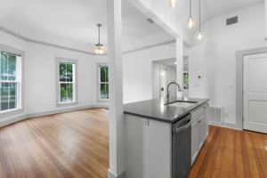 featured image of 411 W San Antonio St