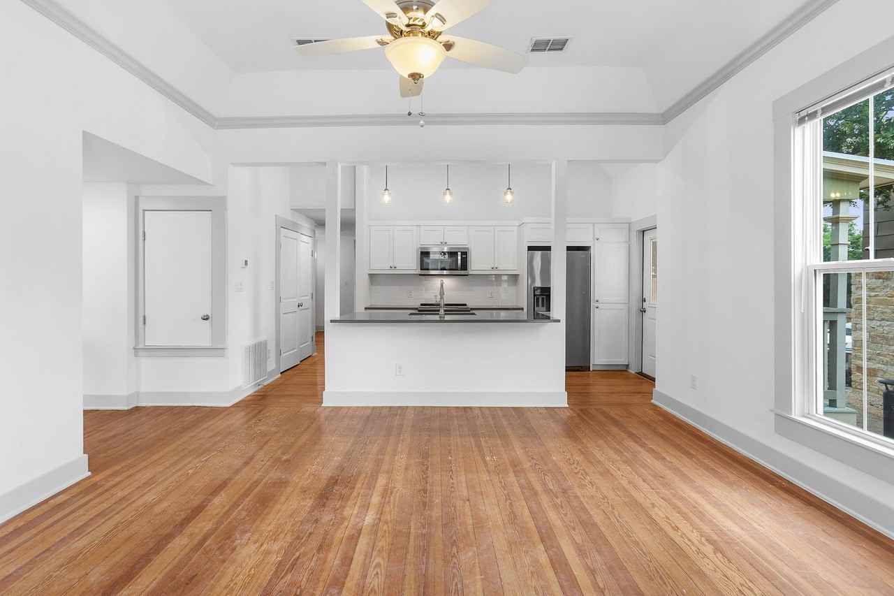 Modern Luxury in San Marcos' Premier Courtyard Community – Now Leasing! - Photo 6 of 31