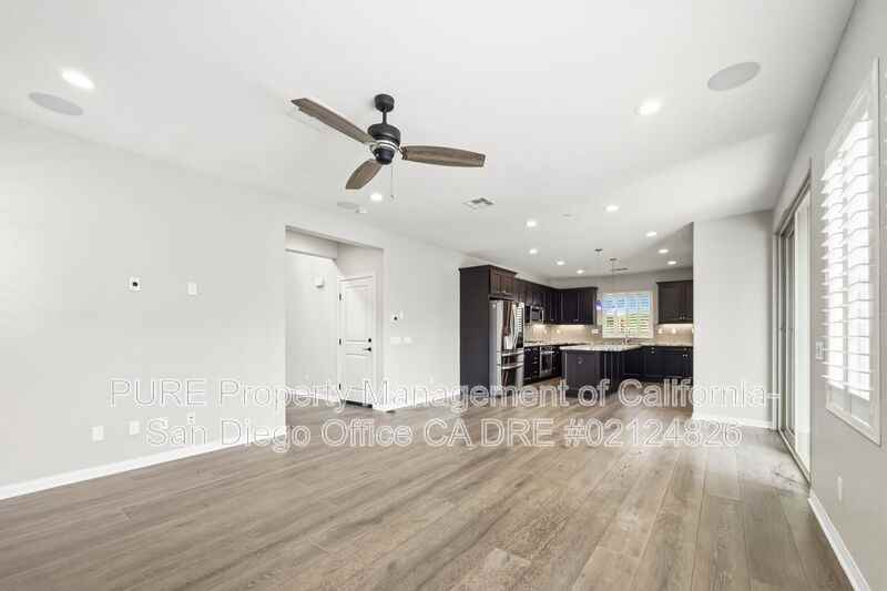 1046 Camino Levante - Photo 3 of 18