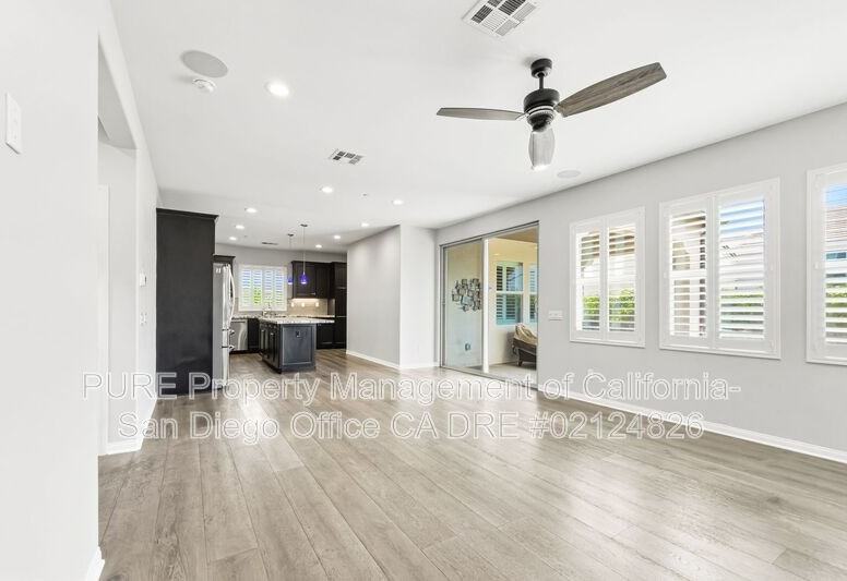 1046 Camino Levante - Photo 4 of 18
