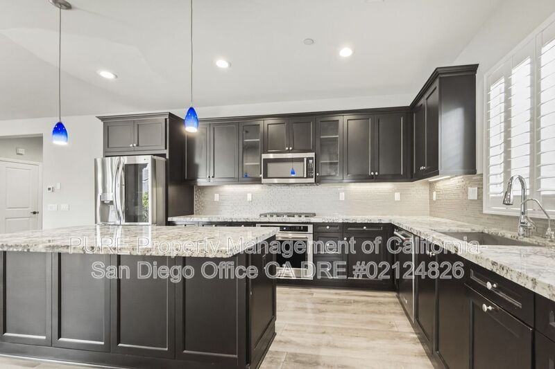 1046 Camino Levante - Photo 6 of 18