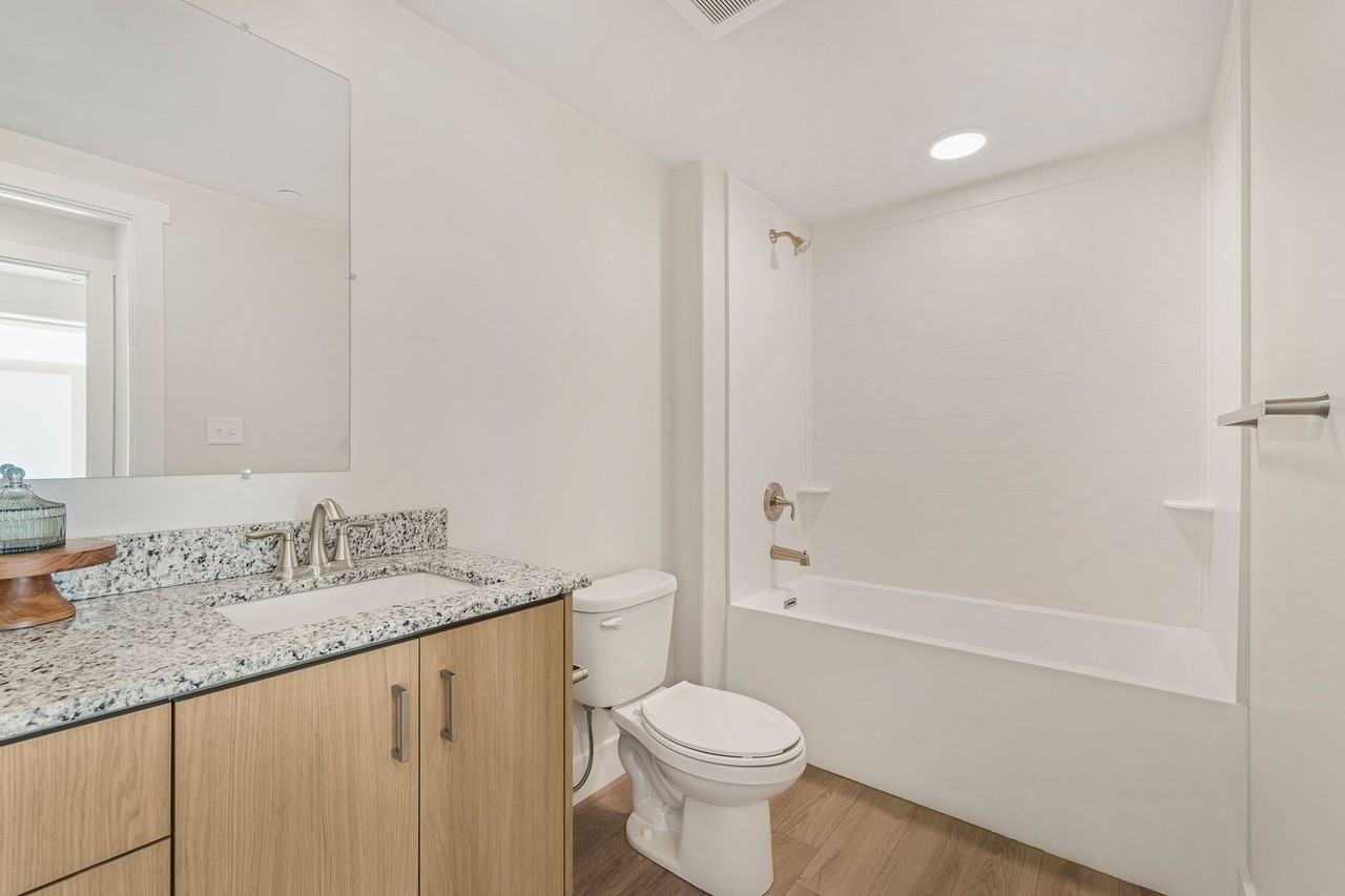 1522 N Quail Dr - Photo 2 of 5