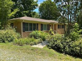 featured image of 6 Forge Dr