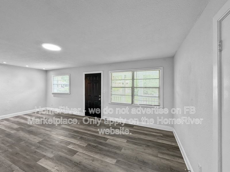 1455 Bethesda St - Photo 7 of 25