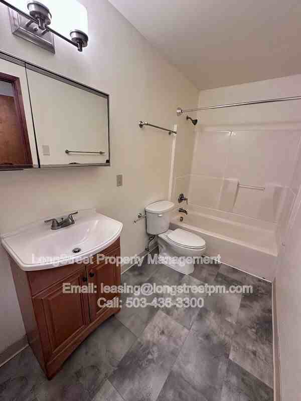 121 Se 30th Pl - Photo 4 of 24