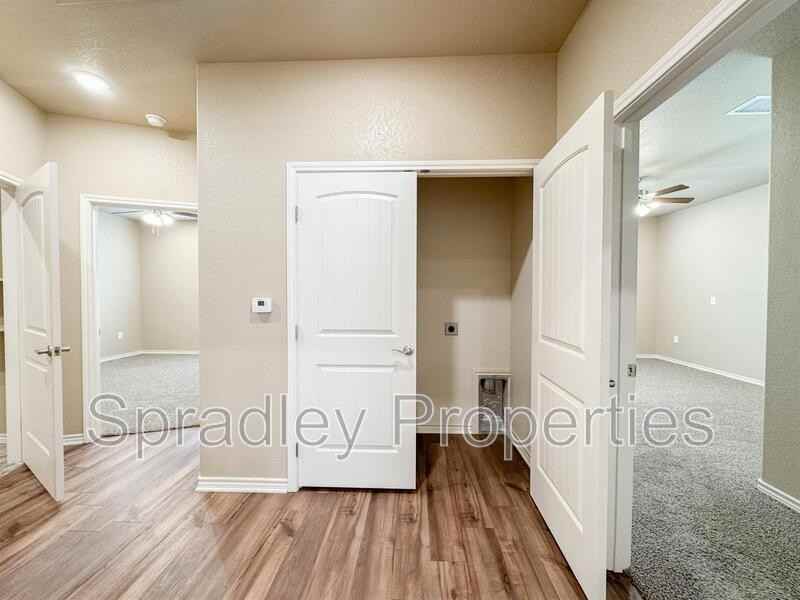 1265 Jasmine Dr Unit B - Photo 7 of 15
