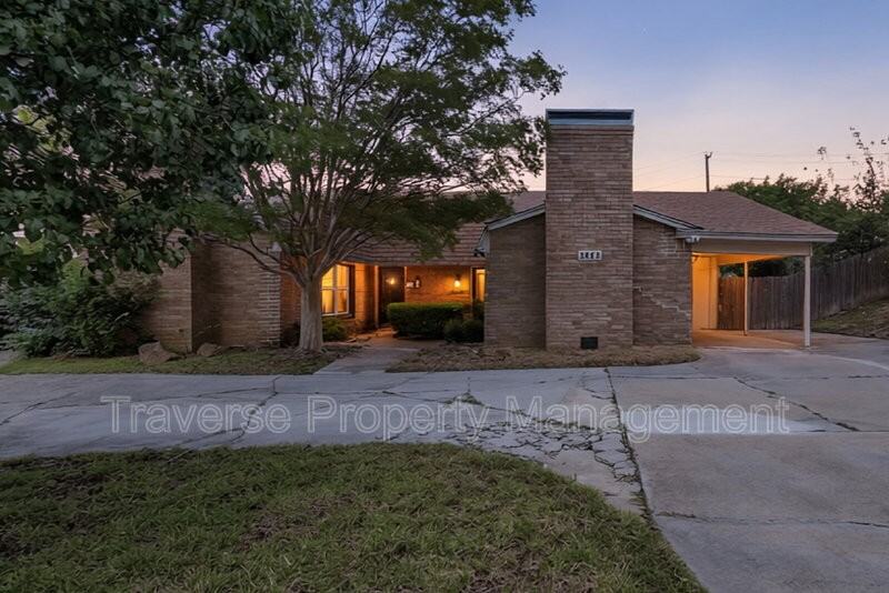 3862 Wonder Ct - Photo 2 of 26